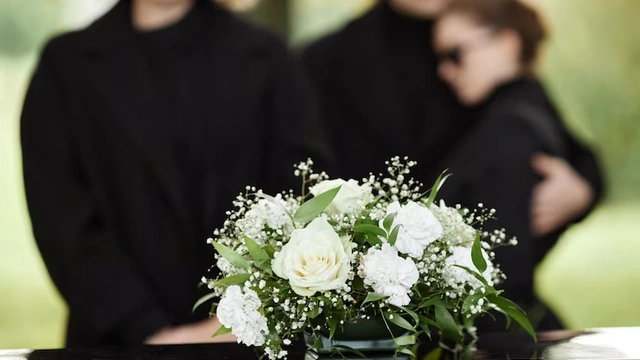 Соболезнования родным и близким на похоронах