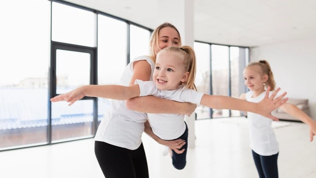 Что даёт ребёнку занятие в танцевальной студии